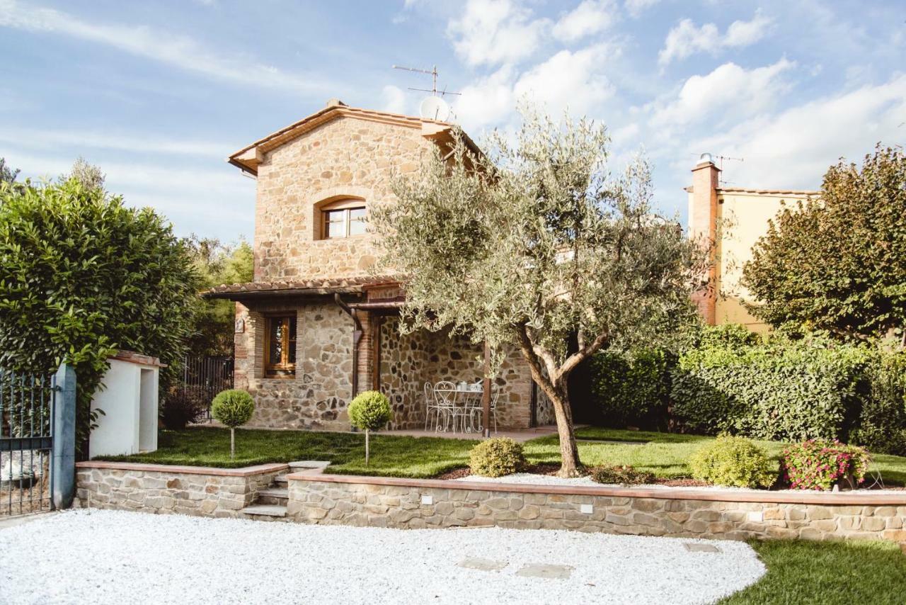 Il Fienile Di Tigliano Villa Vinci Luaran gambar